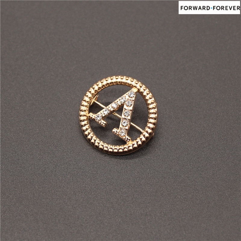 Simple and beautiful multifunctional brooch M70003