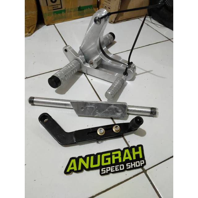 FOOTSTEP UNDERBONE F1ZR DURALIUM ANTI GETAR TEBAL + PERSENELING KOMPETISI