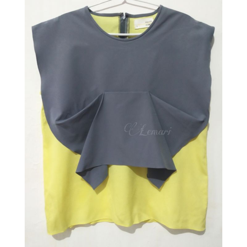 

Major Minor Anglerfish Top in Grey mix Yellow (Preloved)