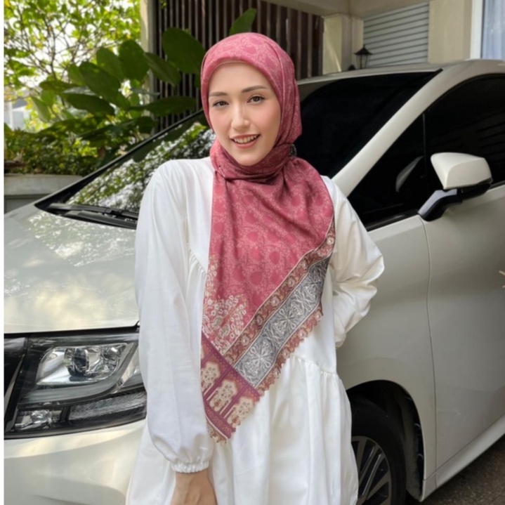 Radwah - Premium Zaheera Scarf - Scarf Printing