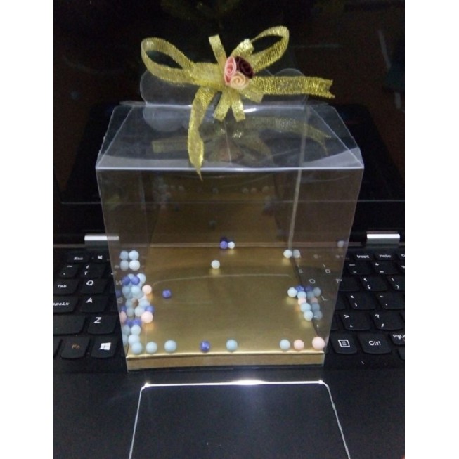 

(MIKA SAJA) Kotak Mika Souvenir Ukuran 12x12x13 cm