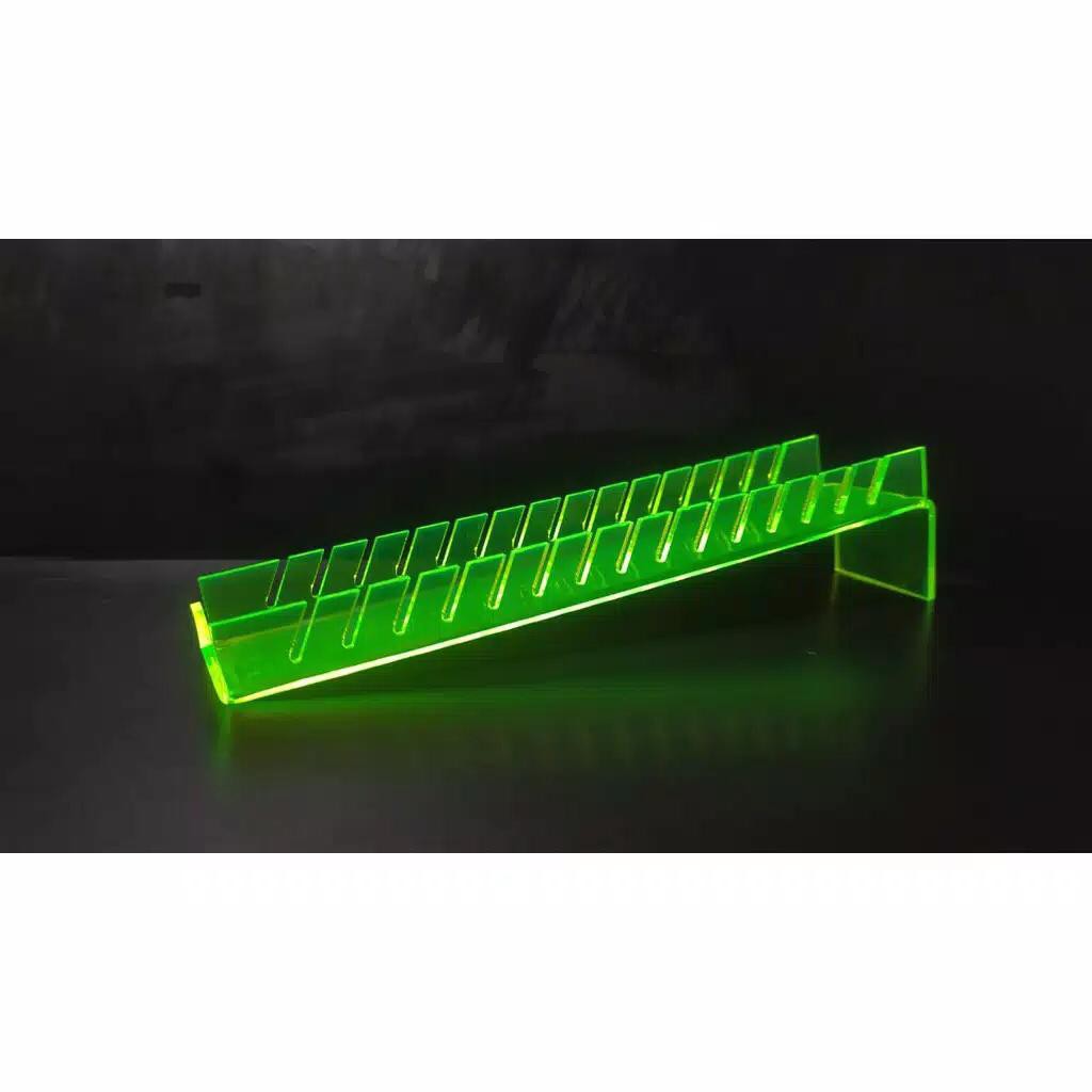 TEMPAT DUDUKAN VOUCHER AKRILIK 15 SLOT