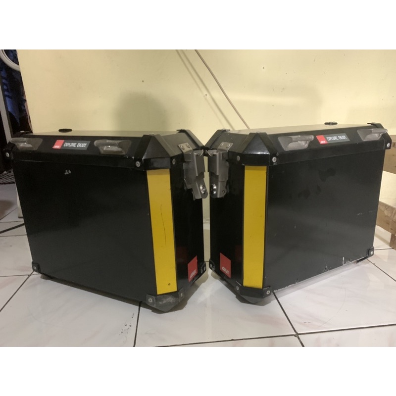 badak hitam 27L