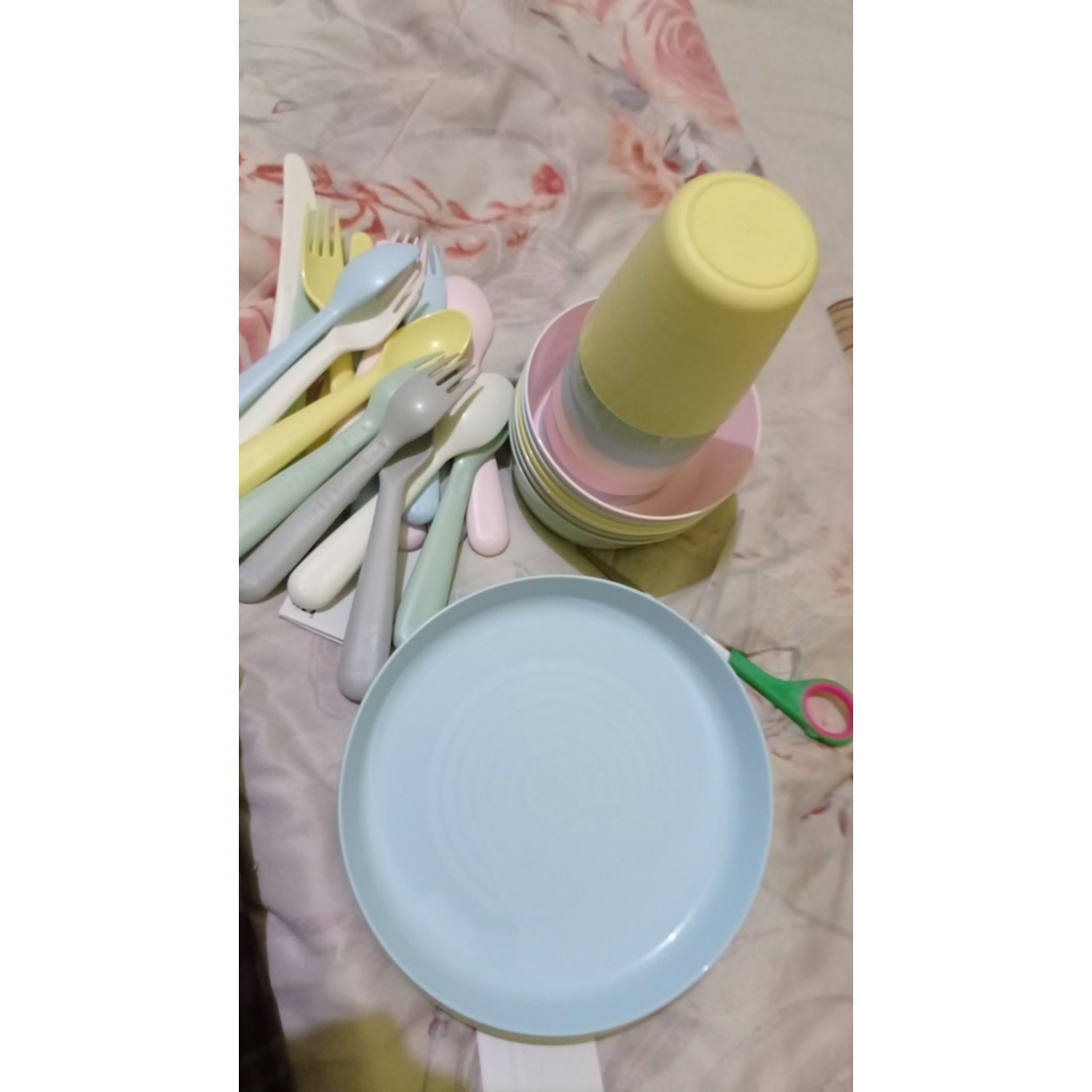 QAHLASZ 1 Set Warna Pastel (Piring, Gelas, Sendok Garpu, Mangkok)