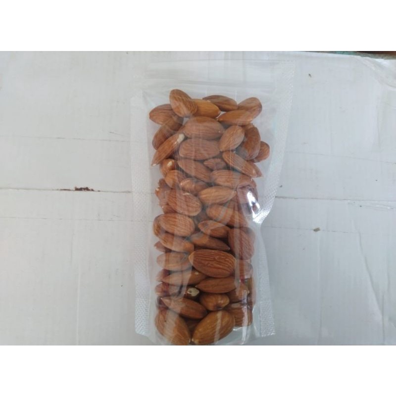 

KACANG ALMOND PANGGANG BLUE DIAMOND 100GR TERMURAH ASLI ORIGINAL IMPORT FRESH RENYAH GURIH ENAK ASI BOOSTER HEMAT GROSIR DISTRIBUTOR AGEN