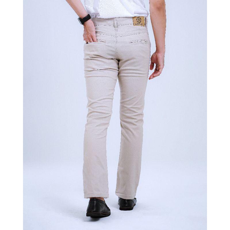 celana chino pria , celana chino cream.  chino premiun good quality, halus lembut tebal