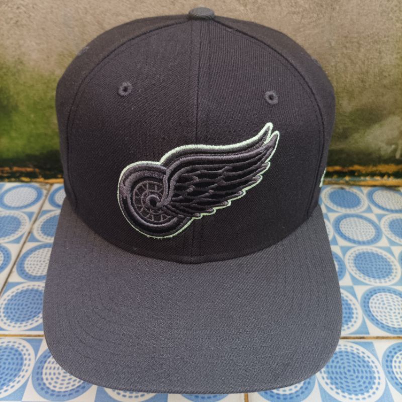 snapback red wing 47 second