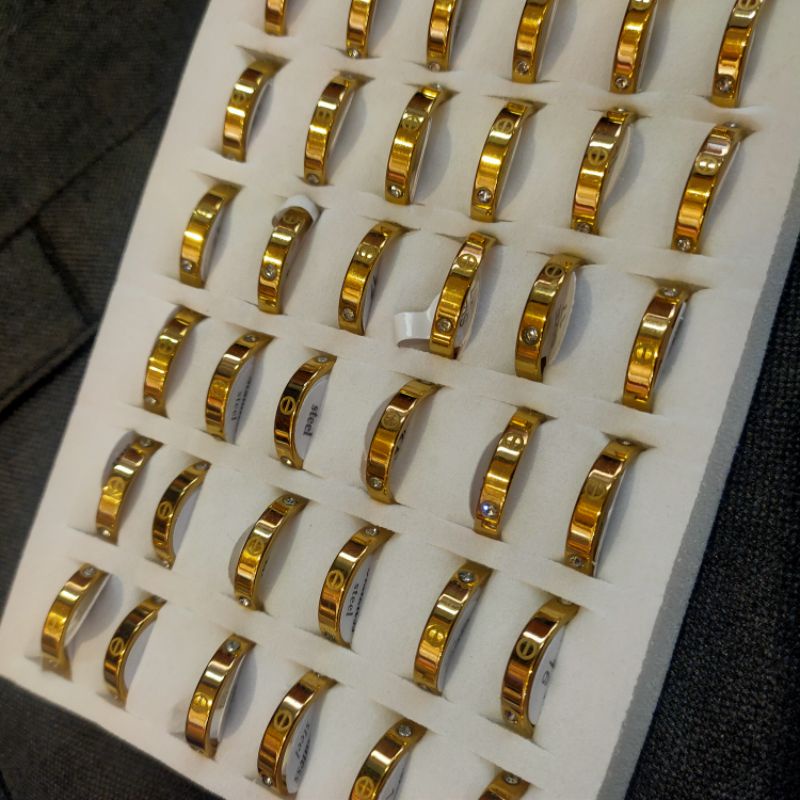 Cincin titanium Cartier gold 3m