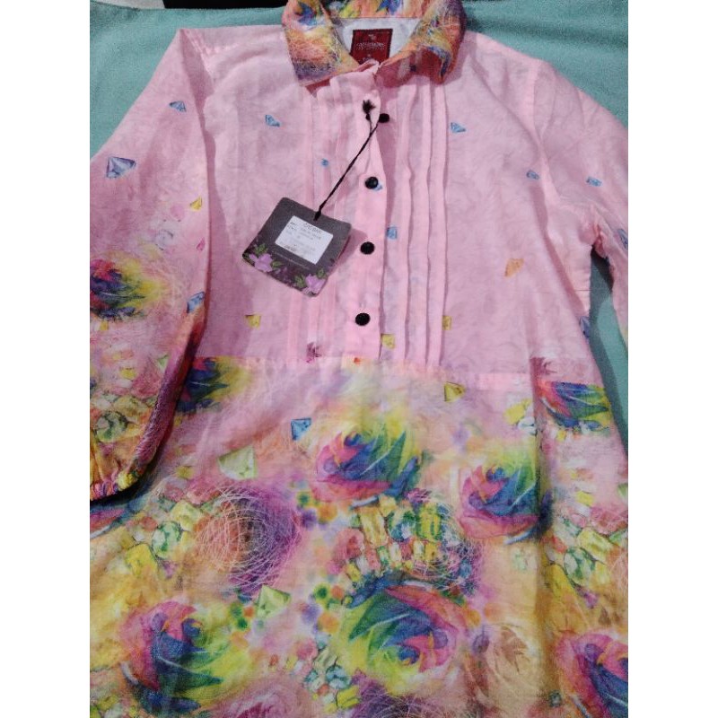 Kemeja wanita merk Caesar obral