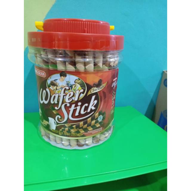 

Khong guan wafer stick 500gr / astor clasic / astor coklat