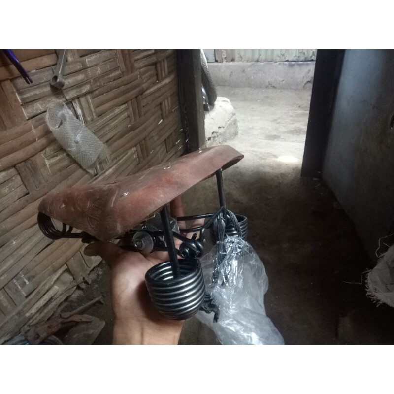 jok sadel sepeda onthel jadul sepeda kebo