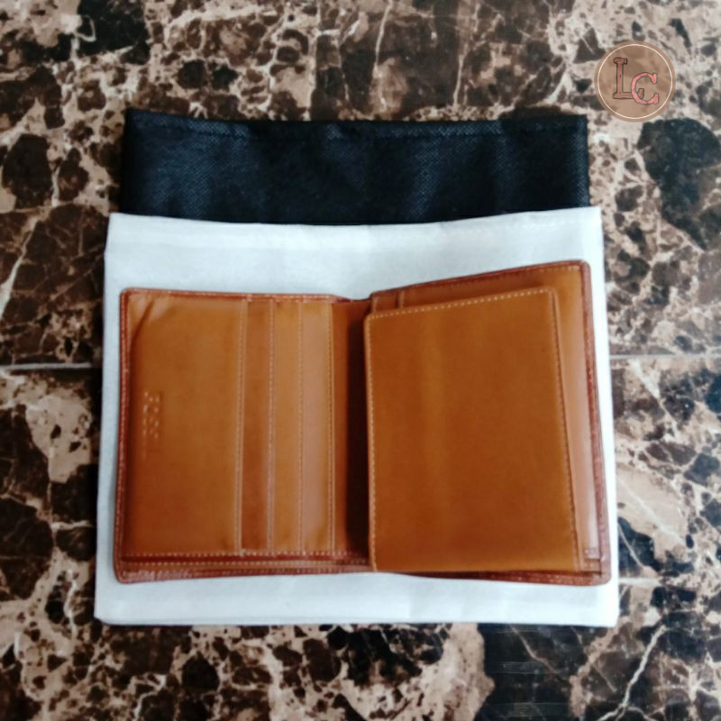 Sarung dompet / Dust dompet / Pelindung debu