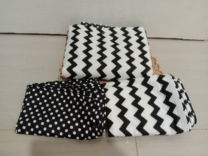 Tipidee - Paket Sarung Bantal Sofa 4