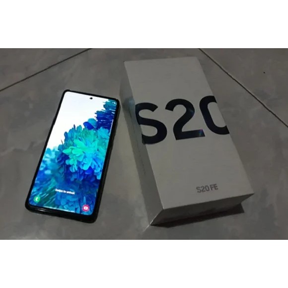 Samsung S20 fe 5G 8/128gb