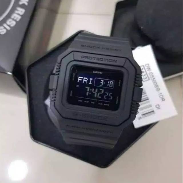 Casio G-SHOCK DW-D5500BB -PRELOVED-