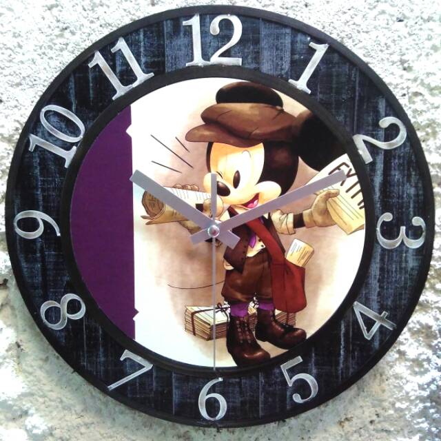 Jam dinding mickey mouse