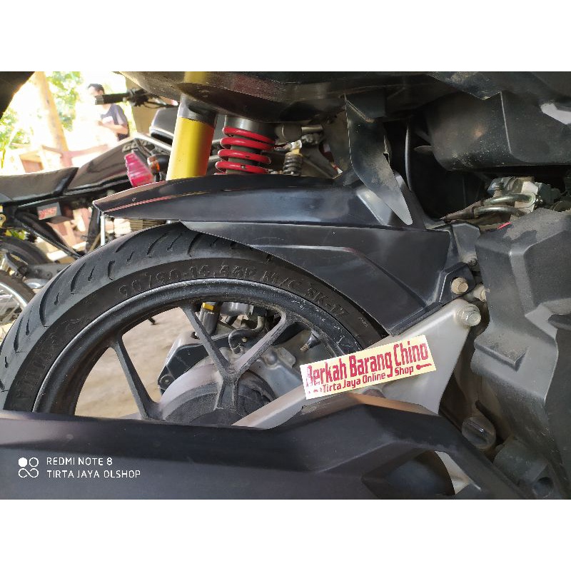 hugger spakbor slebor belakang kolong honda vario 125 150 old lama tahun 2013-2021 merk tgp