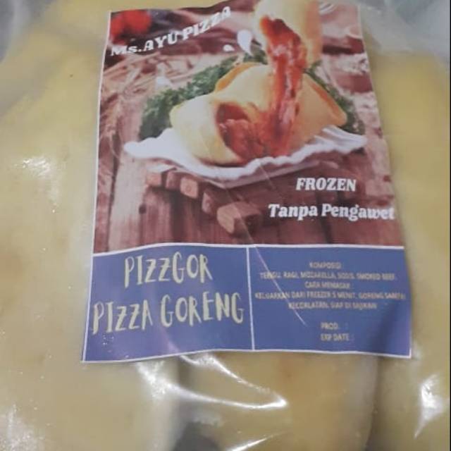 

PizzGor (pizza goreng)