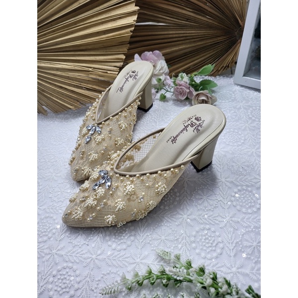 sepatu Marisa cream wedding shoes tinggi 7cm tahu