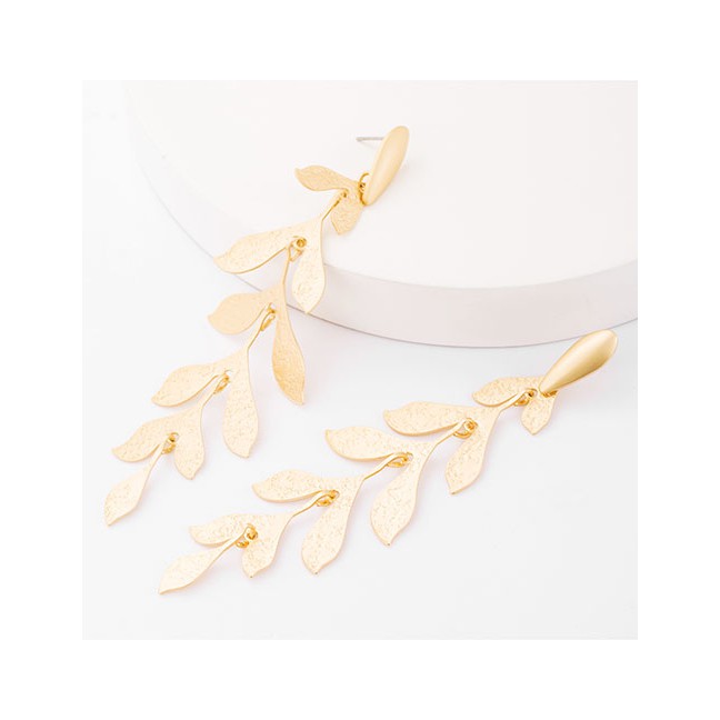 LRC Anting Tusuk Fashion Willow Leaf Multilayer Alloy Leaf Earrings D86698