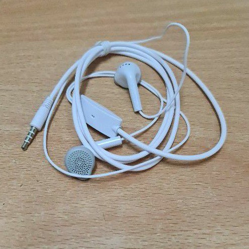 Handsfree/ Headset / Earphone Hf Samsung J1 Ace Made in Vietnam Original Colokan SILVER