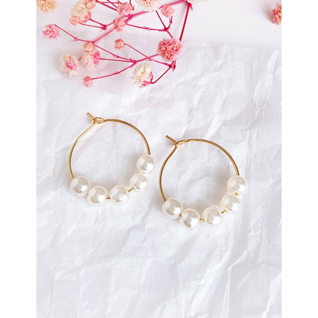 LRC Anting Tusuk Fashion Gold Alloy Pearl Resin Beads Earrings F74408