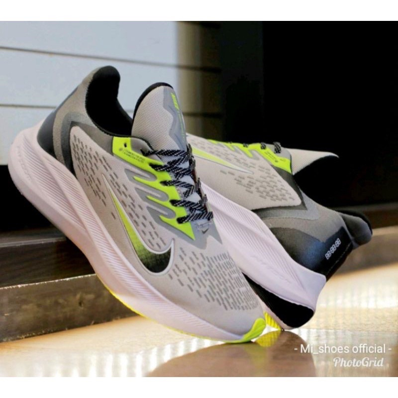 LARIS SEPATU NIKE ZOOM VEGASUS PRIA COCOK UNTUK SENAM OLAHRAGA FITNES SANTAI..