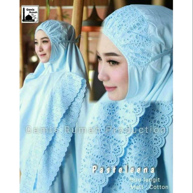 Mukena/alat untuk sholat