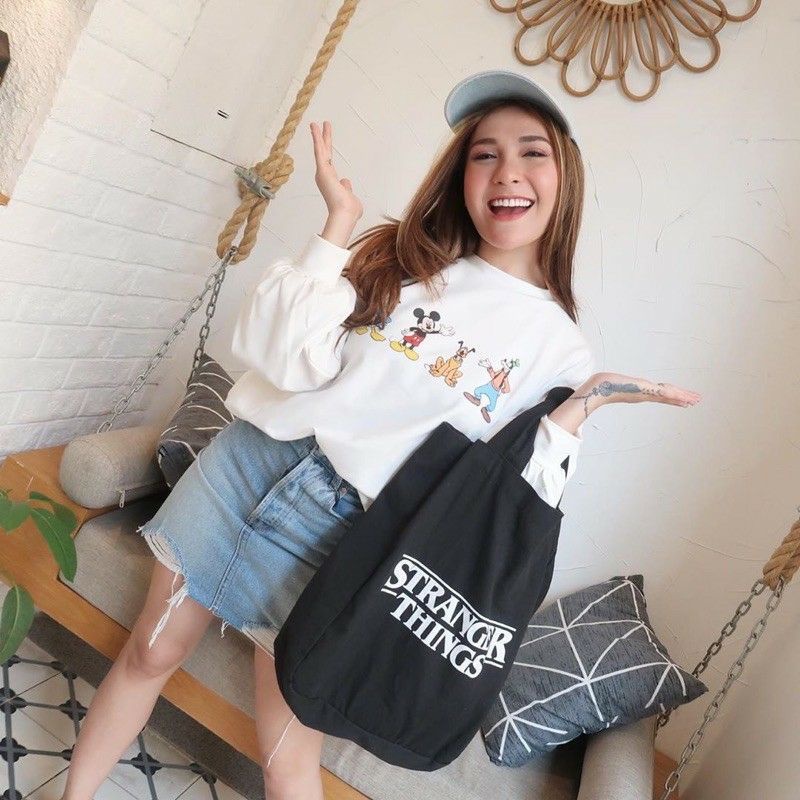 Friend Mickey Sweater Crewneck Motif kartun By mahyra