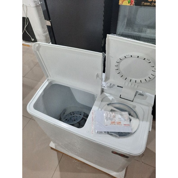 Mesin Cuci 2 Tabung 9kg Toshiba VH H95MN