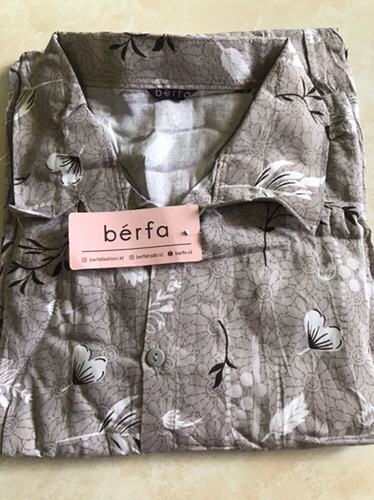 Benang Raja Atasan Tunik Kancing Rayon Rempel Ld 104 - 110cm