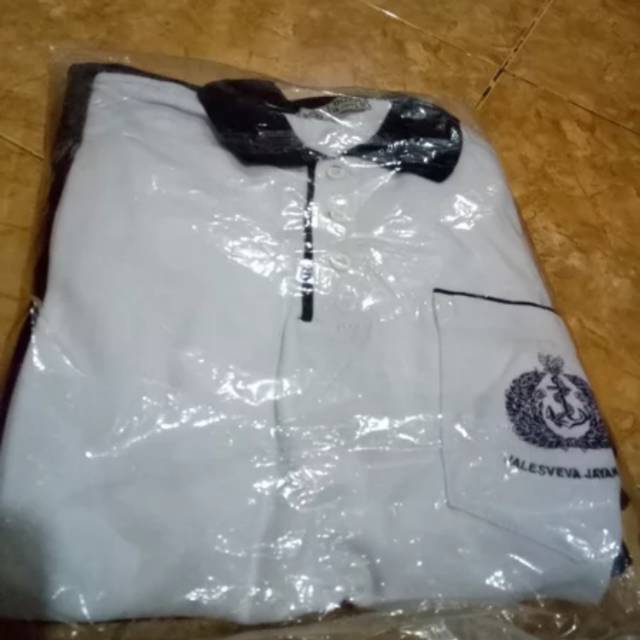satu stel Kaos Olahraga TNI AL terbaru