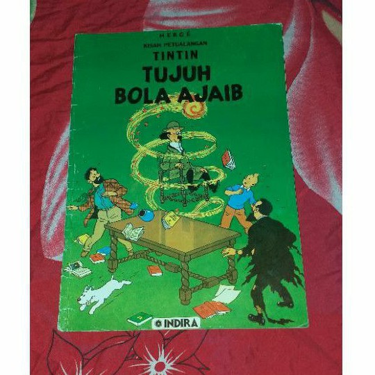 Komik Tintin Tujuh Bola Ajaib/ 7 Bola Kristal (Cetakan Indira)