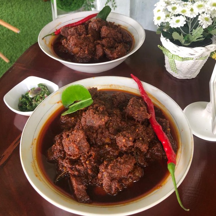 

Rendang Sapi Original Kuninan (Beef Caramelize) (1KG)