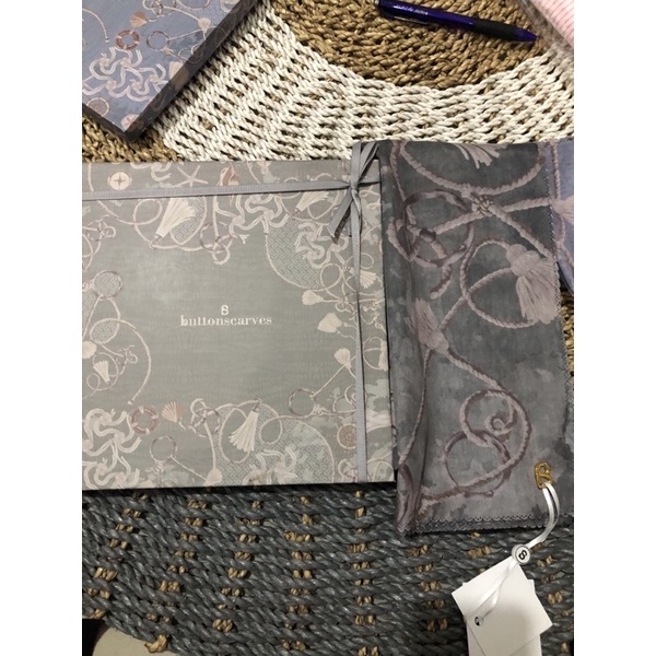 the nautical buttonscraves