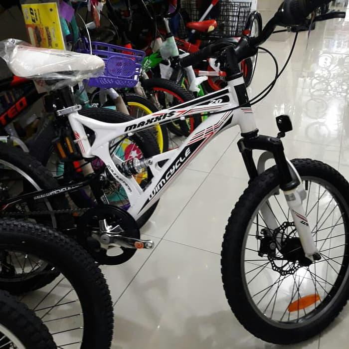 Part Sepeda  sepeda  wimcycle  maxxis ukuran 20 Shopee 