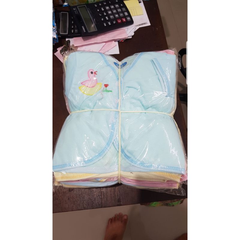 Baju lengan pendek katun warna Isi 1 Lusin / baju pendek warna halus aplikasi / baju baby, Bahan PE tebal halus (Grosir 12pcs)