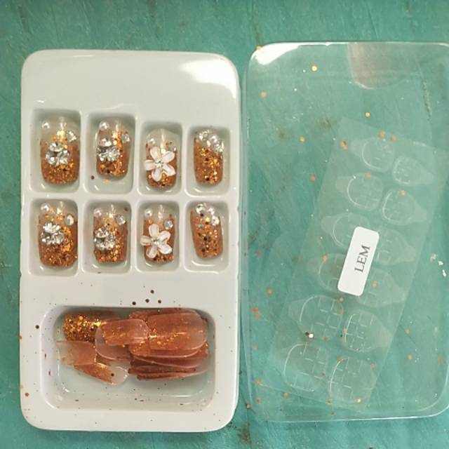 Kuku Palsu 3D / Shining Bride Fake Nails / Nail Art