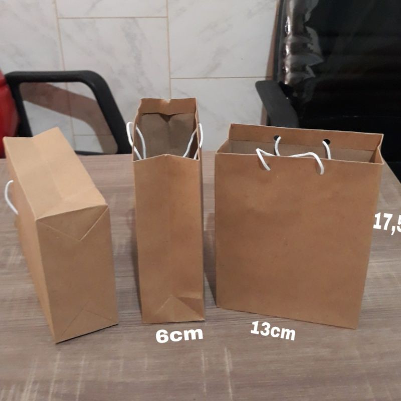 

Paper bag polos uk kecil / tas kertas tali putih / goodie bax tas shopping uk xs @12 pcs tas