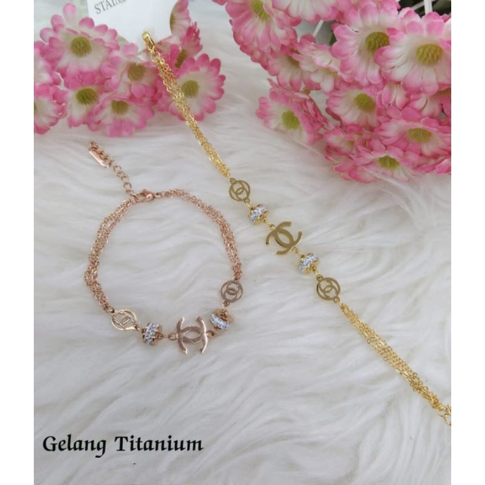 gelang tangan titanium wanita model chanel