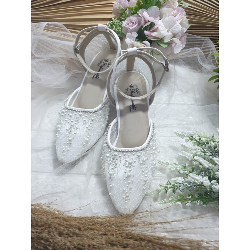 sepatu aquilla putih cantik dan mewah tinggi 5cm kaca