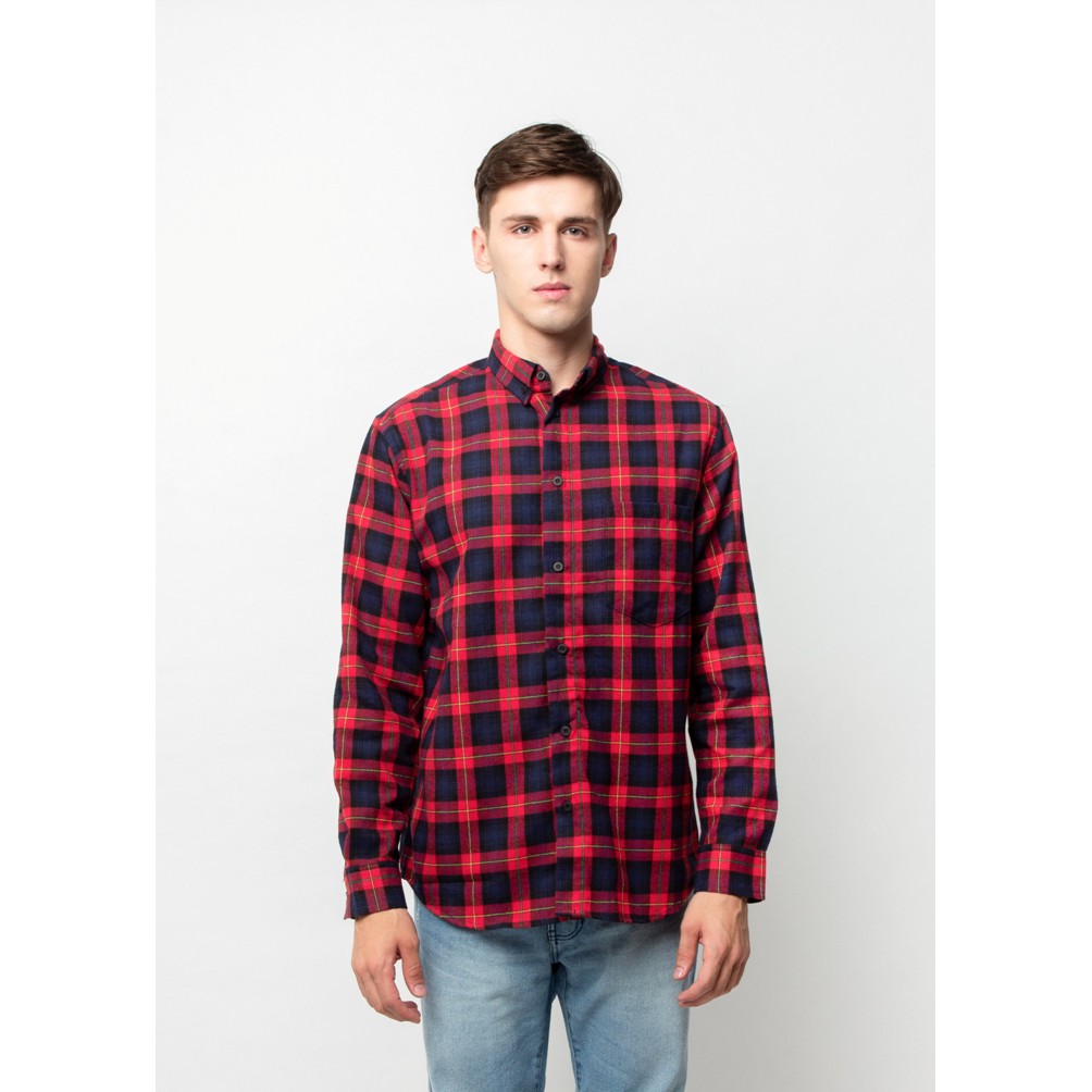 

Erigo Flannel Eren Red