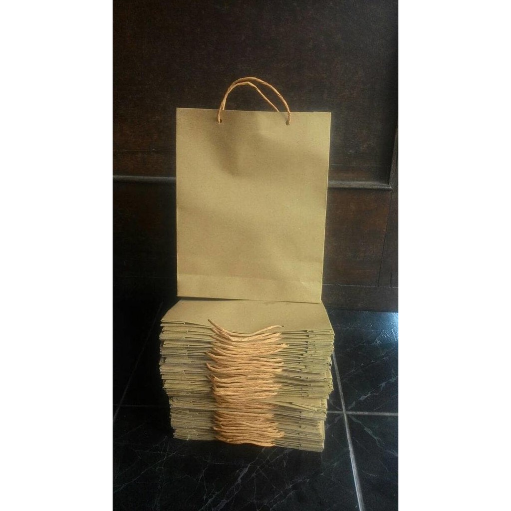 

Paper Bag | Shopping Bag | Tas Kertas Polos Ukuran 18 X 5 X 22