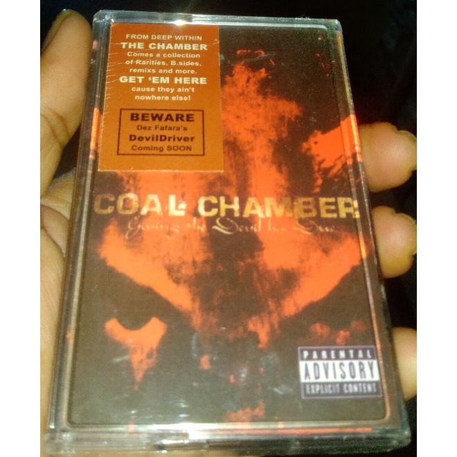 COAL CHAMBER -  GIVING THE DEVIL HAS DUE kaset pita ALBUM BAND