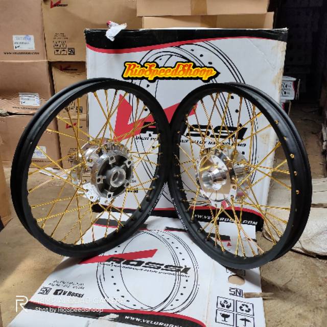 Velg Vixion New JariJari Gold Velg Hitam