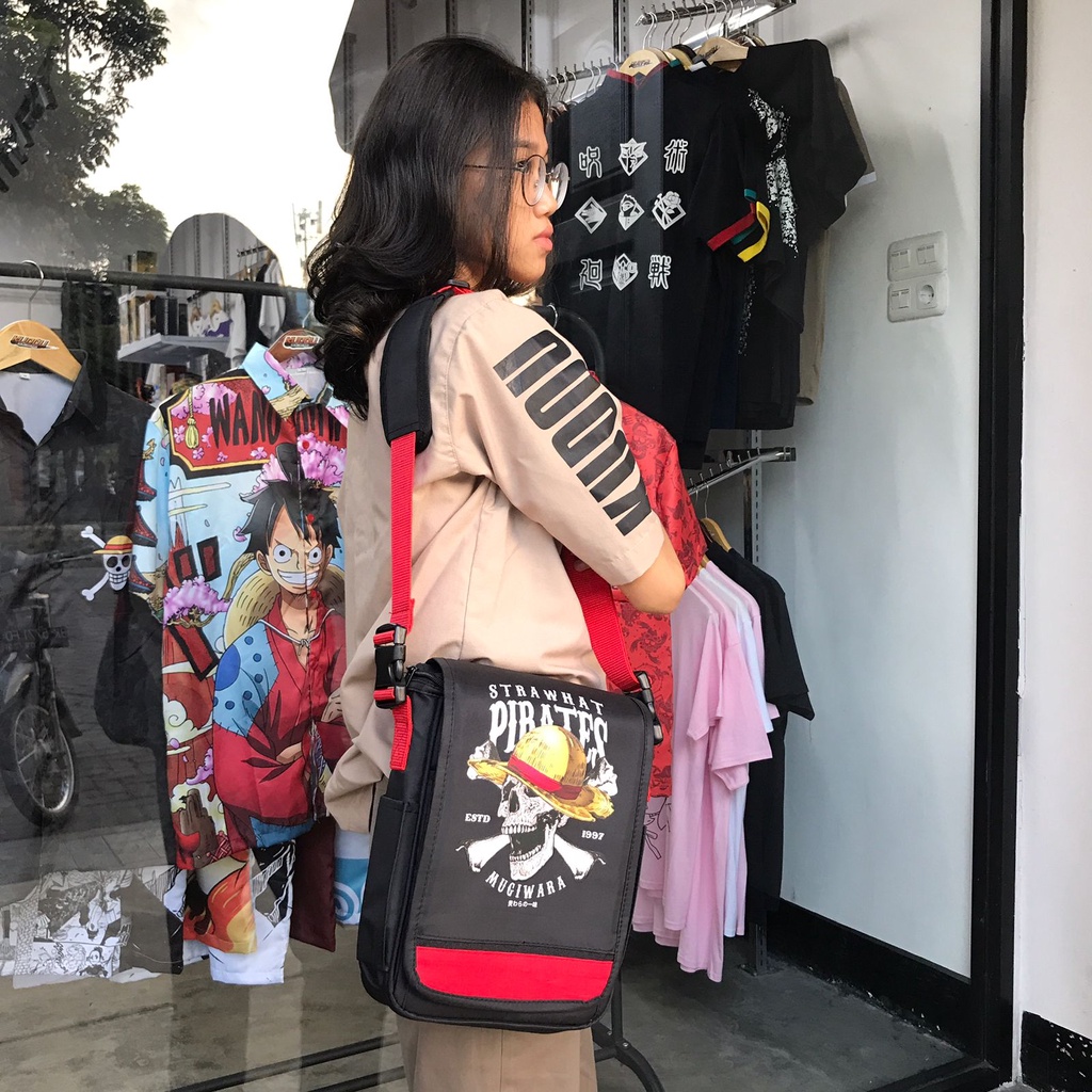 Slingbag Strawhat Mugiwara Skull New Casual Unisex