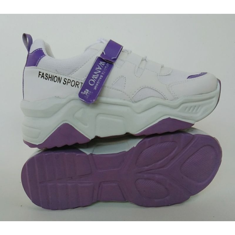 Sepatu sneakers wanita import Korea-1