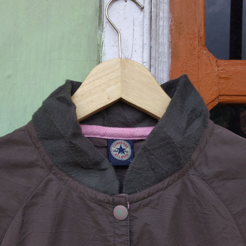 bomber Converse second