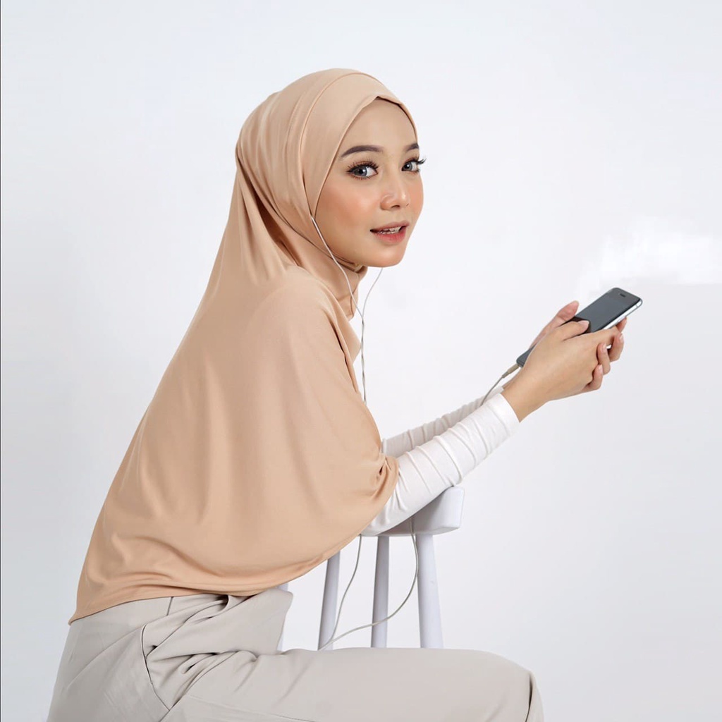 zie.store11/ Jilbab Instan Jersey Bergo Instant lubang masker Non Pet Daily Hijab