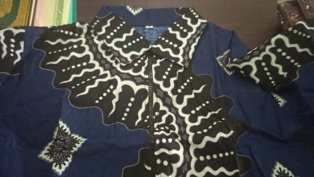 Promo 7.7 Mega Sale Tunik Batik Zipper Depan M L Xl Xxl